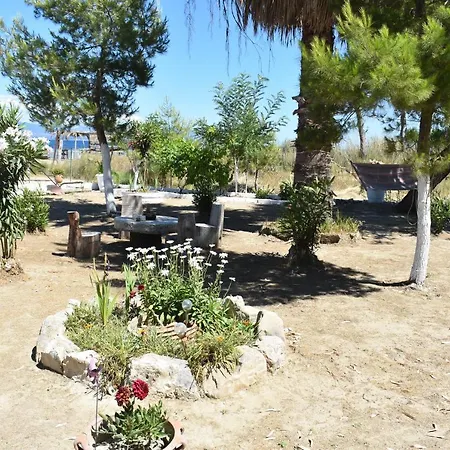 Bouka Beachfront Appartamento *